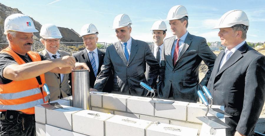 WAZ berichtet über Grundsteinlegung am Essener Krupp-Gürtel