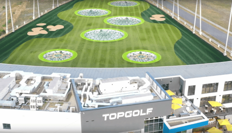 Innovative Technik von Mitsubishi für die TopGolf-Anlage in Oberhausen