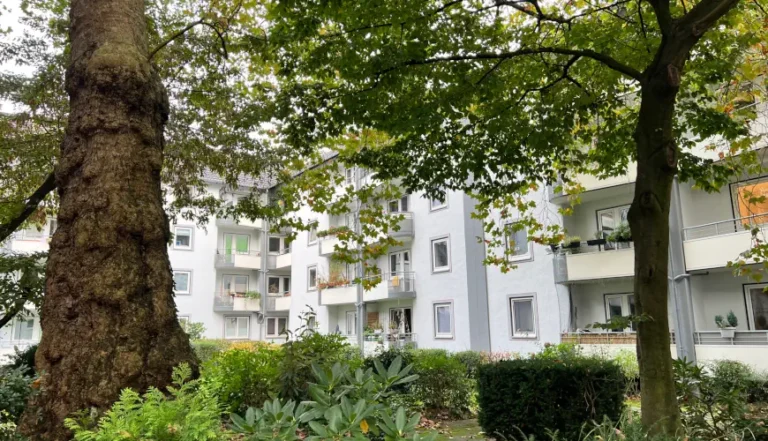 Baubeginn im Rahmen der Wohnungssanierungen in der Christstr., Bochum